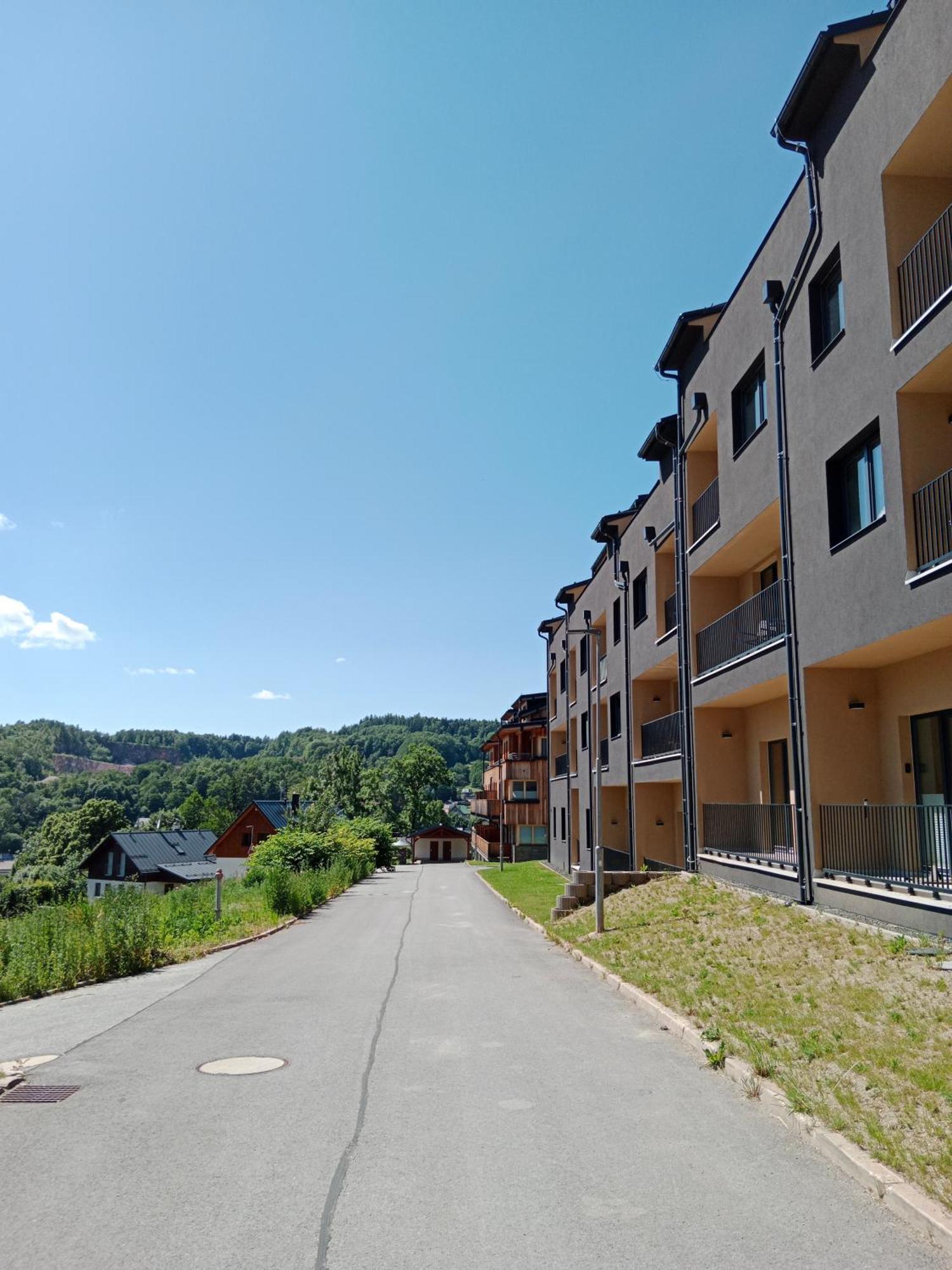 Vyhledy-slunecna Louka Апартаменти